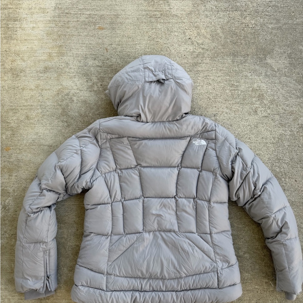 The North Face Women Size Large Quilted Puffer Down 550 Jacket Hood Soft Gray - Picture 12 of 12
